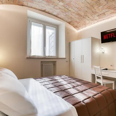 Apartament Romarina *